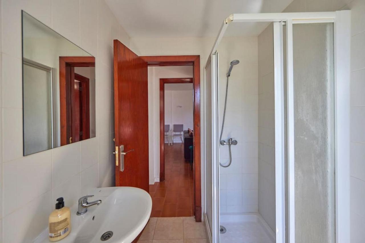 Apartamento Nura 2 *